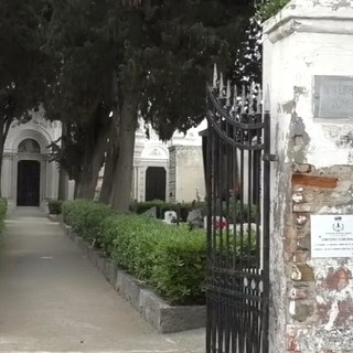 Cercarsi gestore per il Cimitero di Riva Ligure: appalto da 82mila euro, per i prossimi 5 anni Cercarsi gestore per il Cimitero di Riva Ligure: appalto da 82mila euro, per i prossimi 5 anni