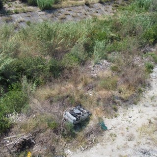 Ventimiglia: carcasse di auto nell'alveo del Roya, oggi il controllo della Protezione Cile e della Municipale (Foto)