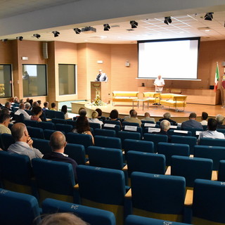 Pagina Facebook di Confcommercio sulla Silver Economy: la proposta social di Enrico Lupi “Coinvolgere professionisti, imprese, giovani e start-up” Pagina Facebook di Confcommercio sulla Silver Economy: la proposta social di Enrico Lupi “Coinvolgere professionisti, imprese, giovani e start-up”