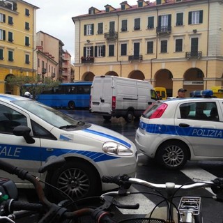 Imperia: controllore aggredito sull'autobus da tre giovani sudamericani senza biglietto (Foto)