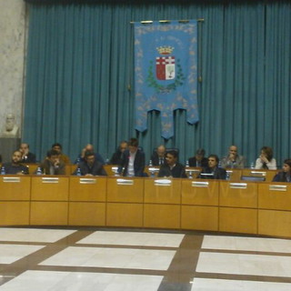Imperia: i Consiglieri Giuseppe Fossati ed Alessandro Casano presentano una mozione sul 'Piano della Sosta' Imperia: i Consiglieri Giuseppe Fossati ed Alessandro Casano presentano una mozione sul 'Piano della Sosta'