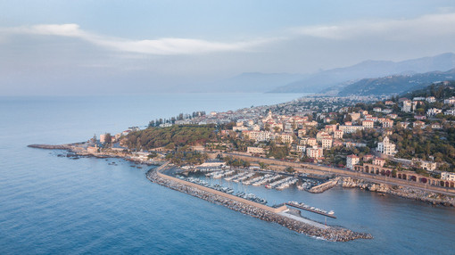 “Vivi qui, compra qui”: Bordighera punta sul commercio e lancia una nuova rete per la città “Vivi qui, compra qui”: Bordighera punta sul commercio e lancia una nuova rete per la città