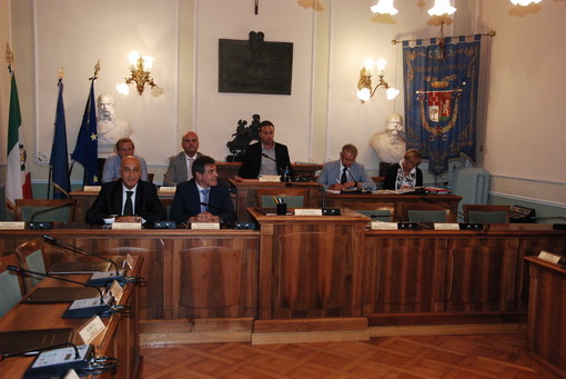 La crisi politica in Provincia al centro di un dibattito questa sera su Imperia Tv La crisi politica in Provincia al centro di un dibattito questa sera su Imperia Tv