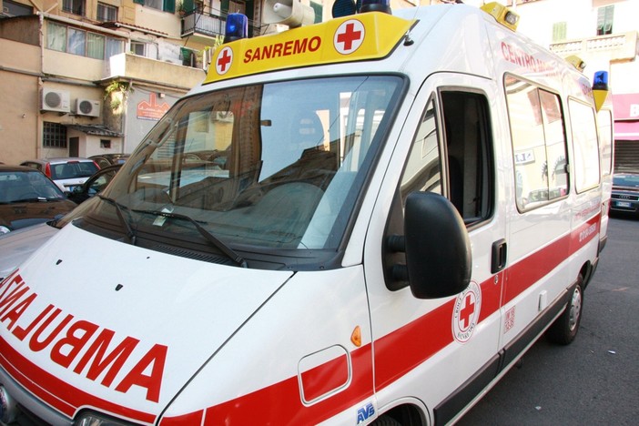 Sanremo, la Croce Rossa offre trasporto ai seggi per i cittadini con difficoltà a deambulare