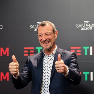 Festival di Sanremo 2021: intervista di Amadeus a 'Sorrisi', ecco le novità per la prossima kermesse canora