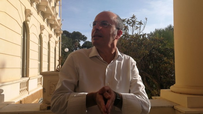 Imperia: Capacci dopo il Consiglio provinciale "Entrare ora in Rivieracqua significa indebitarsi per un milione di euro" (Video) Imperia: Capacci dopo il Consiglio provinciale "Entrare ora in Rivieracqua significa indebitarsi per un milione di euro" (Video)