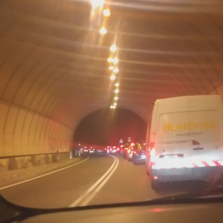 Ventimiglia: scattato il lock down 'light' in Francia ed ecco le prime lunghe code a Ponte San Ludovico (Foto)