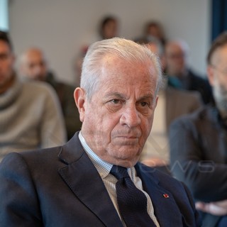 Emergenza idrica, vertice urgente in Prefettura. Scajola: "Preoccupante calo delle fonti di approvvigionamento"