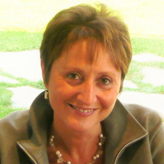 Imperia: è scomparsa prematuramente l'insegnante Claudia Barbieri, il cordoglio e il ricordo di Libera Provinciale