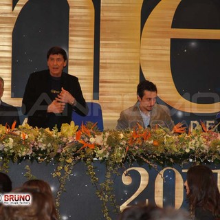 Festival: troppo alto il cachet di Benigni? Morandi "E' un premio Oscar!"