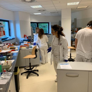 Dalla Francia: situazione in peggioramento in Costa Azzurra: 55 morti negli ultimi giorni ma cala il tasso di incidenza