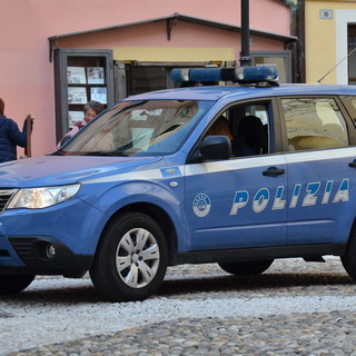 Proseguono i controlli della Polizia di Stato sull'osservanza delle regole che disciplinano la vendita del materiale pirotecnico