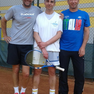Tennis: i 'Veterani' del CT Imperia si giocano oggi la finale regionale contro l'AT Armesi