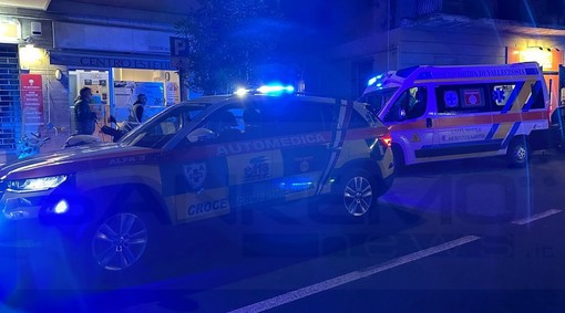 Ventimiglia: 65enne colto da infarto mentre è in bici, salvato da due volontari e dal 118 (Foto)