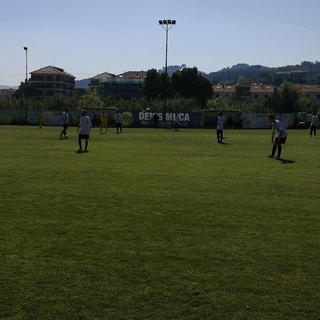 Calcio, Seconda Categoria. L' FC Cervo si prende la finale playoff, Baia ko 2 a 0