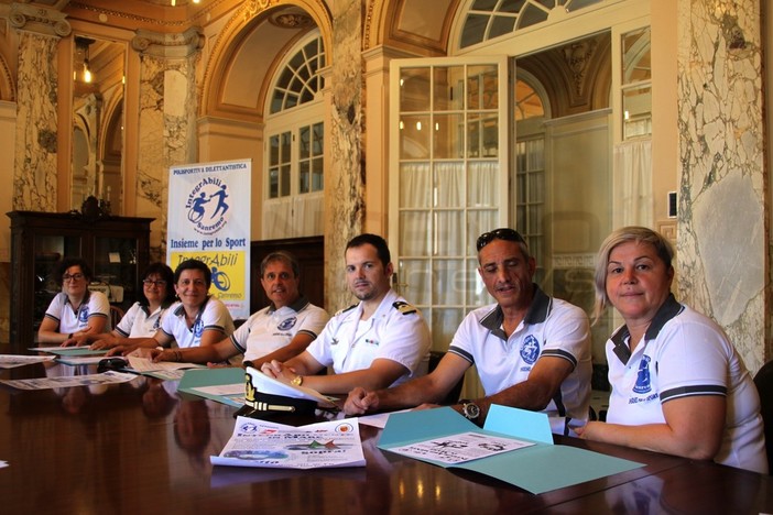 Le immagini della conferenza stampa in Comune Le immagini della conferenza stampa in Comune