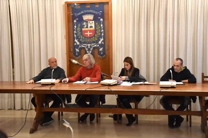 La differenziata al top di Dolceacqua fa polemizzare l'opposizione di Ospedaletti "Siamo sotto soglia" La differenziata al top di Dolceacqua fa polemizzare l'opposizione di Ospedaletti "Siamo sotto soglia"