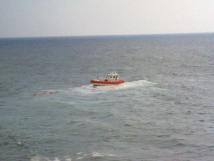 Imperia: soccorso della Guardia Costiera ad un surfista in difficoltà, ma era già rientrato a nuoto