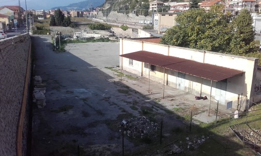 Ventimiglia: al via domani i lavori di demolizione delle ex Cabine Enel che si trovano sul piazzale attiguo al teatro romano