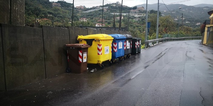 Ognissanti 2025: raccolta rifiuti regolare nei comuni dell’Ambito, chiusi Ecocentri e uffici Amaie Energia Ognissanti 2025: raccolta rifiuti regolare nei comuni dell’Ambito, chiusi Ecocentri e uffici Amaie Energia