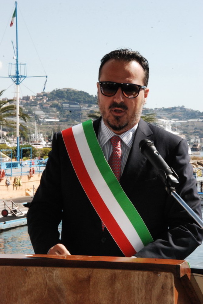 Dichiarazioni del Prefetto Gabrielli di ieri: lunga telefonata di chiarimento del Sindaco di Sanremo Dichiarazioni del Prefetto Gabrielli di ieri: lunga telefonata di chiarimento del Sindaco di Sanremo