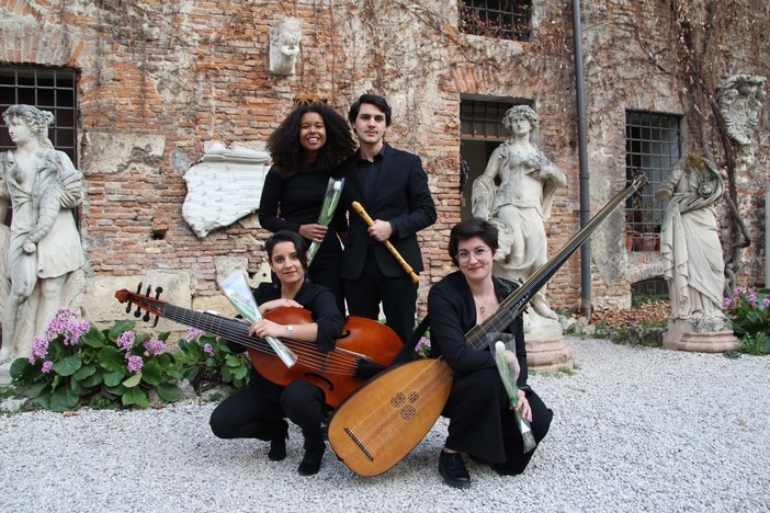 Lucinasco: domani pomeriggio per i 'Concerti sul Lago' l'appuntamento con i 'Chroma Baroque Ensemble' Lucinasco: domani pomeriggio per i 'Concerti sul Lago' l'appuntamento con i 'Chroma Baroque Ensemble'