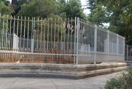 Sanremo: importuna mamme e bambini, fermato senegalese Sanremo: importuna mamme e bambini, fermato senegalese