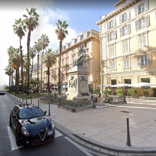 Sanremo: divieto di transito in corso Mombello per potatura palme