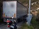 Sanremo: mezzo pesante bloccato sabato scorso in via Monte Ortigara, saranno installati cartelli per evitare che si ripeta
