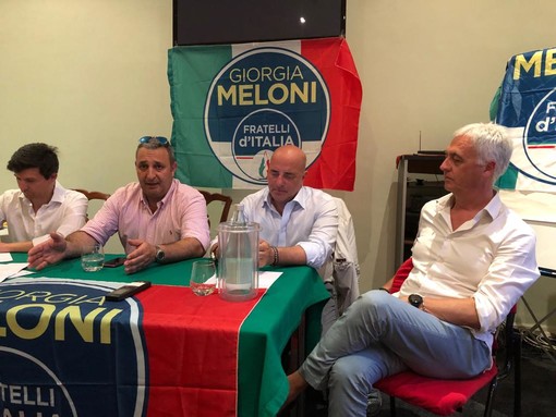 Sanremo: ieri sera il coordinamento sui programmi futuri della sezione locale di Fratelli d'Italia Sanremo: ieri sera il coordinamento sui programmi futuri della sezione locale di Fratelli d'Italia