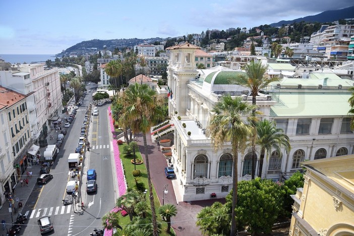 Arriva il Festival: ecco le disposizioni per la zona del Casinò, serie di divieti di sosta e modifiche alla viabilità Arriva il Festival: ecco le disposizioni per la zona del Casinò, serie di divieti di sosta e modifiche alla viabilità