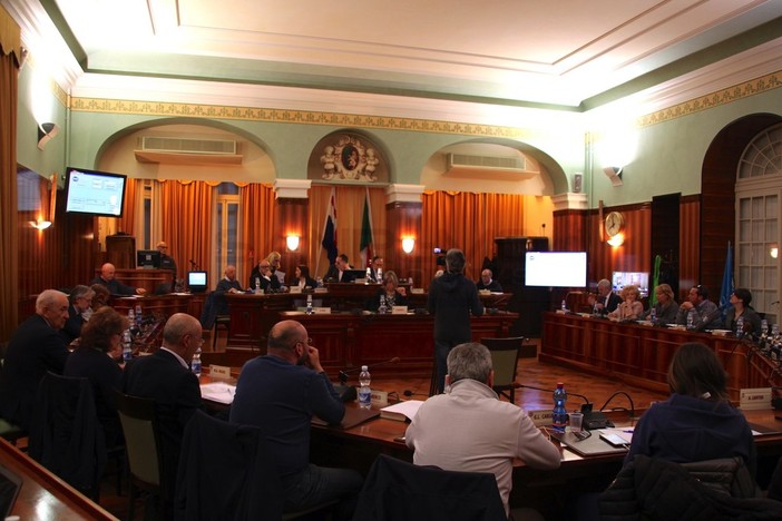 Sanremo: lunedì 30 luglio convocato il Consiglio comunale, in discussione importanti pratiche sul bilancio Sanremo: lunedì 30 luglio convocato il Consiglio comunale, in discussione importanti pratiche sul bilancio