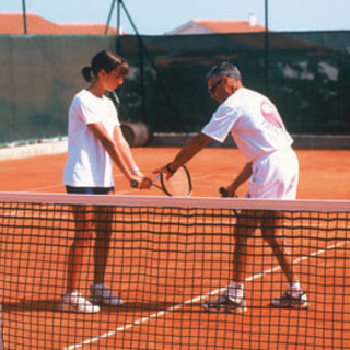 Tennis: tutti i corsi di tennis 2010/2011 nei circoli dell'estremo ponente ligure