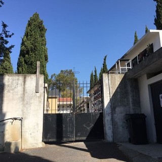 Imperia: via libera della Giunta alla 'finanza di progetto' per la manutenzione dei cimiteri cittadini e la realizzazione di un tempio crematorio Imperia: via libera della Giunta alla 'finanza di progetto' per la manutenzione dei cimiteri cittadini e la realizzazione di un tempio crematorio