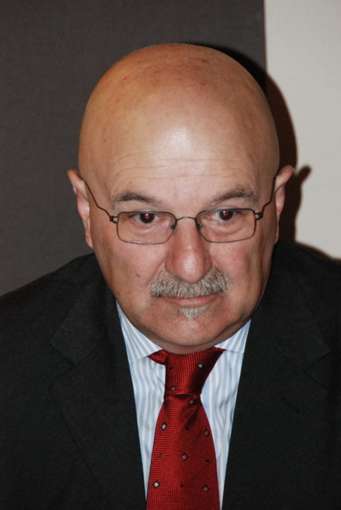 Sanremo: scomparsa di Massimo Carabalona, i ringraziamenti della moglie e dei familiari Sanremo: scomparsa di Massimo Carabalona, i ringraziamenti della moglie e dei familiari
