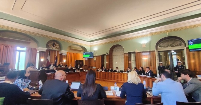 Sanremo, convocato ufficialmente il Consiglio comunale del 20 febbraio: in agenda il futuro del Mercato Annonario