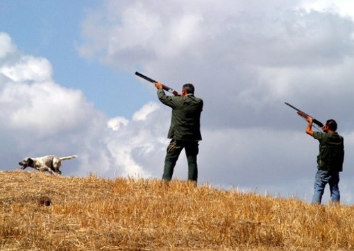 Triora: aperto il bando per la concessione del diritto esclusivo di caccia nei territori di proprietà comunale siti nel comune di La Brigue