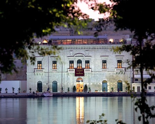 Stamattina incontro a Venezia per la possible privatizzazione del Casinò di Sanremo Stamattina incontro a Venezia per la possible privatizzazione del Casinò di Sanremo