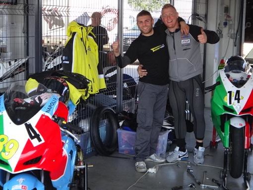 Motociclismo: clamoroso al Campionato Europeo di ERC, due vallecrosini a podio. Prossima tappa in Ungheria Motociclismo: clamoroso al Campionato Europeo di ERC, due vallecrosini a podio. Prossima tappa in Ungheria