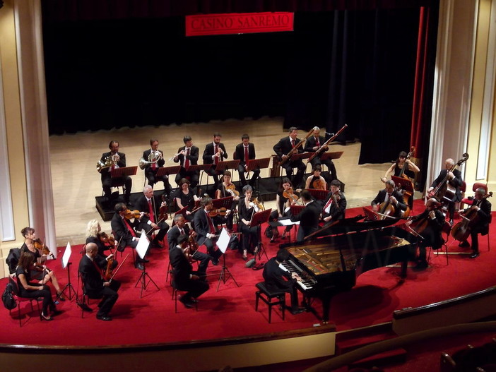 Sanremo: la Sinfonica costretta a licenziare 10 dipendenti su 39 per salvare l'ente