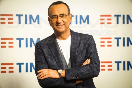 Carlo Conti nel 2017 al Festival di Sanremo