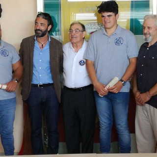 Arma di Taggia: i judoka Lorenzo Rossi e Samuele Della Torre del Judo Club Sakura premiati dal sindaco Conio