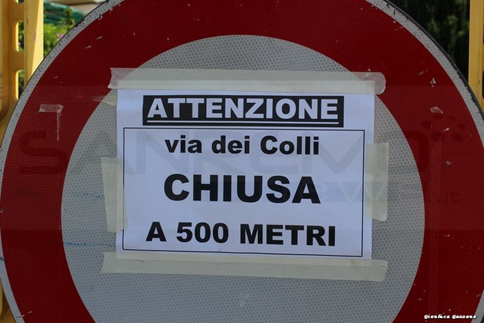 Bordighera: da domani via dei Colli chiusa al traffico nel tratto tra via degli Inglesi e l’area del Bel Sit Bordighera: da domani via dei Colli chiusa al traffico nel tratto tra via degli Inglesi e l’area del Bel Sit
