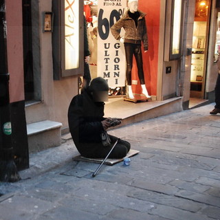 Sanremo: il caso del clochard affetto da tbc, il Comune "L'ASL è a conoscenza della situazione ma non ha mai dato risposte"