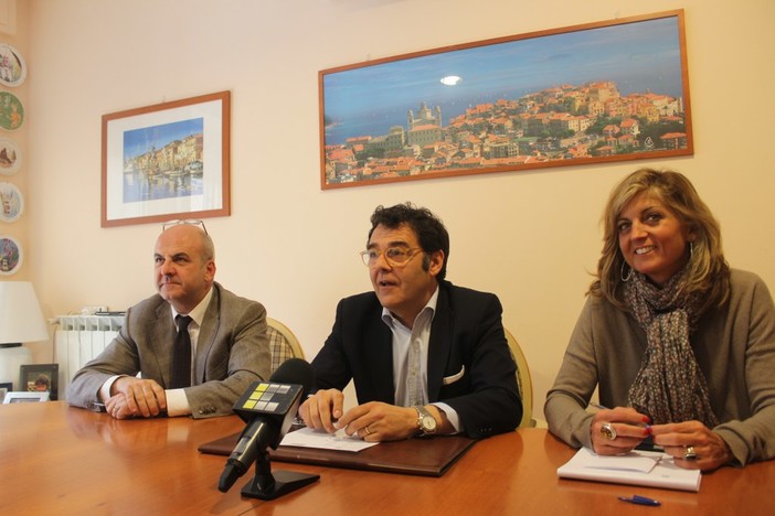 Da sinistra: l'Avvocato Alberto Bellotti, Eugenio Minasso e la moglie Marcella Golizio Da sinistra: l'Avvocato Alberto Bellotti, Eugenio Minasso e la moglie Marcella Golizio