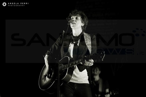 Sanremo: ieri sera al Teatro Ariston il concerto di Ermal Meta, le foto scattate da Angela Perri Sanremo: ieri sera al Teatro Ariston il concerto di Ermal Meta, le foto scattate da Angela Perri