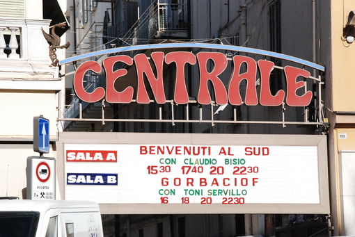 Sanremo: dopo i lavori per la prossima apertura di un negozio di 'Zara' riaprono domani 'Centrale' e 'Tabarin'