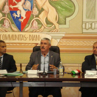 Diano Marina: questa sera un Consiglio Comuale 'caldo'' sulle tariffe Tari e Imu