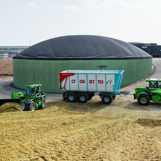 Crosetto Rimorchi, quasi un secolo di crescita, solidità e ascolto del mercato Crosetto Rimorchi, quasi un secolo di crescita, solidità e ascolto del mercato