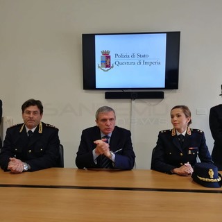 Le immagini della conferenza stampa Le immagini della conferenza stampa